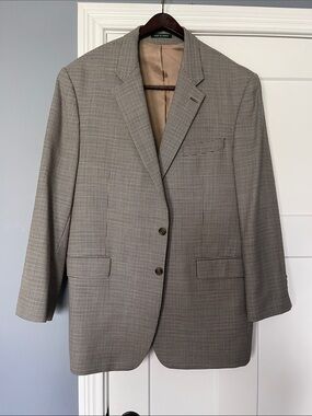 Classic Men's Houndstooth Sport Coat - Beige
